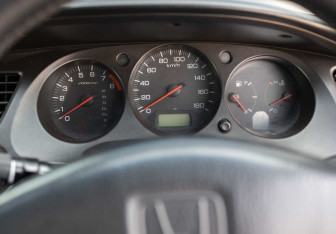 Подержанный автомобиль Honda Accord Sedan 2002 года (12 фото)