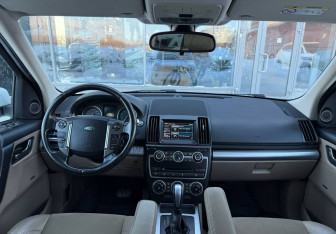 Подержанный автомобиль Land Rover Freelander 2014 года (10 фото)