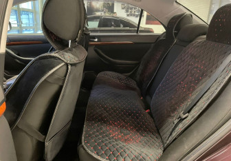 Подержанный автомобиль Toyota Avensis Sedan 2007 года (10 фото)