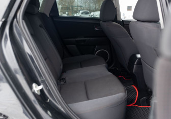 Подержанный автомобиль Mazda 3 Hatchback 2008 года (19 фото)