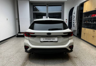 Подержанный автомобиль Subaru Levorg 2021 года (7 фото)