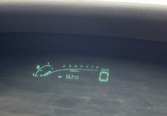 Подержанный автомобиль Toyota Nadia 1998 года (12 фото)