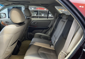 Подержанный автомобиль Lexus RX 2001 года (14 фото)