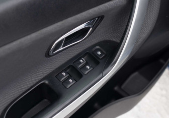 Подержанный автомобиль Kia Ceed Hatchback 2014 года (17 фото)