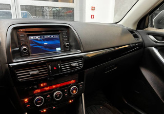 Подержанный автомобиль Mazda CX-5 2013 года (8 фото)