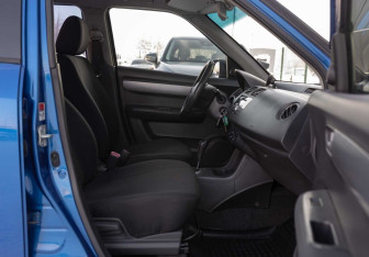 Подержанный автомобиль Suzuki Swift Hatchback 2009 года (18 фото)