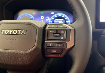 Новый Toyota Land Cruiser Prado 2026 (27 фото)