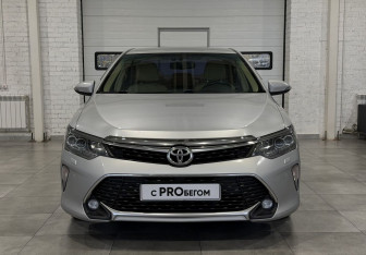 Подержанный автомобиль Toyota Camry Sedan 2017 года (3 фото)