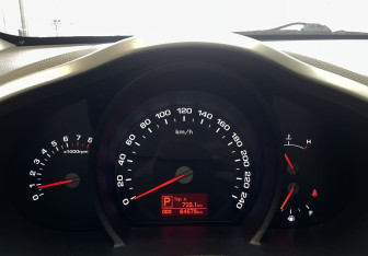 Подержанный автомобиль Kia Sportage 2011 года (11 фото)