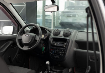 Подержанный автомобиль LADA (ВАЗ) Granta Sedan 2014 года (10 фото)