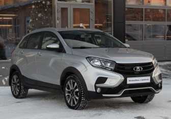 Подержанный автомобиль LADA (ВАЗ) XRAY 2020 года (3 фото)