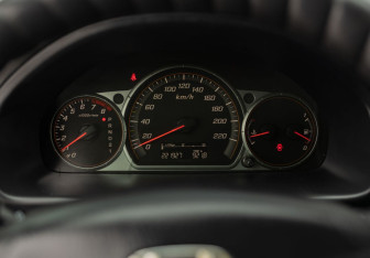 Подержанный автомобиль Honda CR-V 2006 года (13 фото)