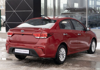 Подержанный автомобиль Kia Rio Sedan 2019 года (5 фото)