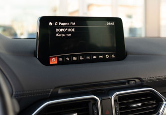 Подержанный автомобиль Mazda CX-5 2021 года (14 фото)