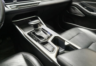 Подержанный автомобиль Geely Emgrand 2024 года (11 фото)