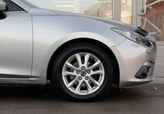 Подержанный автомобиль Mazda 3 Sedan 2014 года (9 фото)