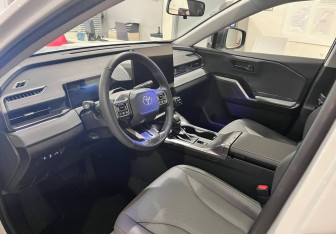 Новый Toyota RAV4 2026 (7 фото)