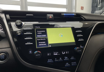 Подержанный автомобиль Toyota Camry Sedan 2019 года (14 фото)