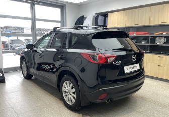 Подержанный автомобиль Mazda CX-5 2015 года (7 фото)