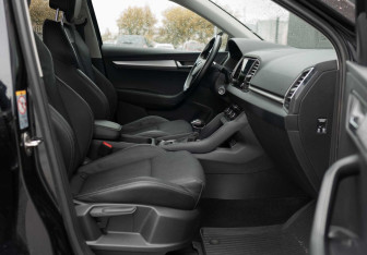 Подержанный автомобиль Skoda Karoq 2021 года (20 фото)