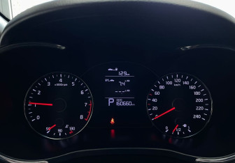 Подержанный автомобиль Kia Cerato Sedan 2013 года (14 фото)