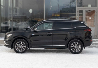 Подержанный автомобиль Geely Atlas Pro 2023 года (8 фото)