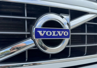 Подержанный автомобиль Volvo XC90 2007 года (19 фото)
