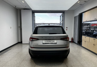 Подержанный автомобиль Skoda Kodiaq 2019 года (5 фото)