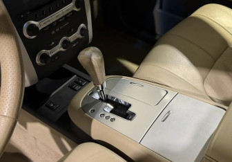 Подержанный автомобиль Nissan Murano Suv 2011 года (12 фото)