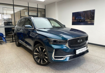 Подержанный автомобиль Geely Monjaro 2023 года (3 фото)