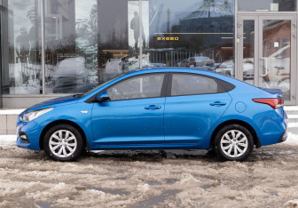 Подержанный автомобиль Hyundai Solaris Sedan 2017 года (8 фото)