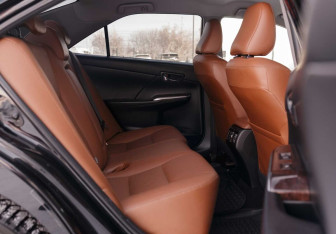 Подержанный автомобиль Toyota Camry Sedan 2016 года (19 фото)