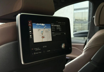 Подержанный автомобиль BMW X7 2019 года (27 фото)