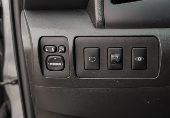 Подержанный автомобиль Toyota Camry Sedan 2008 года (16 фото)