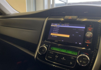 Подержанный автомобиль Toyota Corolla Wagon 2014 года (9 фото)