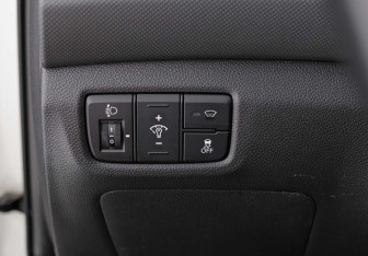 Подержанный автомобиль Hyundai Creta 2018 года (17 фото)