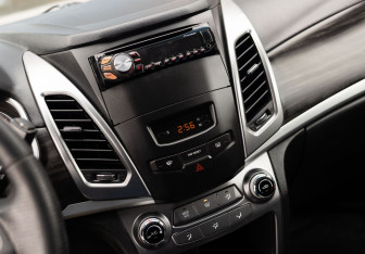 Подержанный автомобиль SsangYong Actyon 2014 года (14 фото)