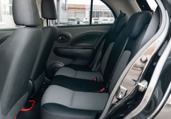 Подержанный автомобиль Nissan March Hatchback 2018 года (17 фото)