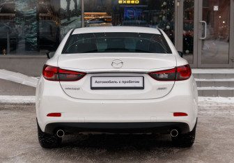 Подержанный автомобиль Mazda 6 Sedan 2012 года (6 фото)