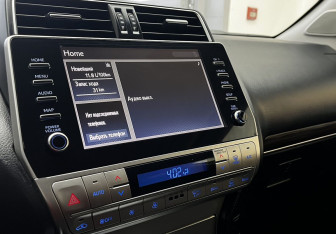 Подержанный автомобиль Toyota Land Cruiser Prado 2020 года (13 фото)
