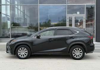 Подержанный автомобиль Lexus NX 2020 года (8 фото)