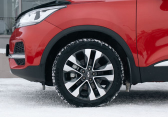 Подержанный автомобиль Chery Tiggo 4 2021 года (9 фото)