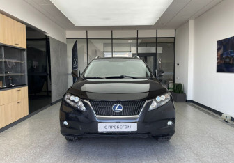 Подержанный автомобиль Lexus RX 2009 года (3 фото)