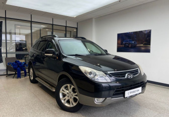 Подержанный автомобиль Hyundai ix55 2012 года (4 фото)