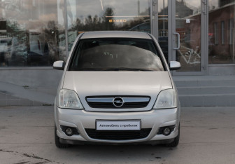Подержанный автомобиль Opel Meriva 2008 года (2 фото)