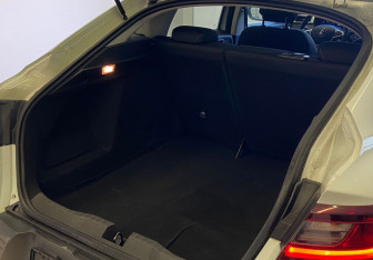 Подержанный автомобиль Renault Arkana 2021 года (8 фото)