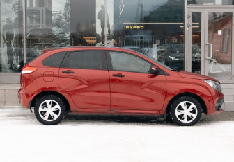 Подержанный автомобиль LADA (ВАЗ) XRAY 2021 года (4 фото)