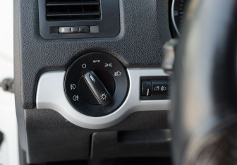 Подержанный автомобиль Skoda Octavia Liftback 2011 года (17 фото)