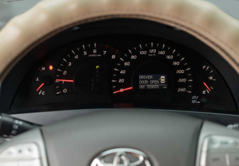 Подержанный автомобиль Toyota Camry Sedan 2008 года (12 фото)