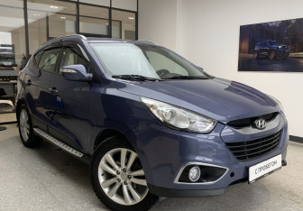 Подержанный автомобиль Hyundai ix35 2011 года (3 фото)